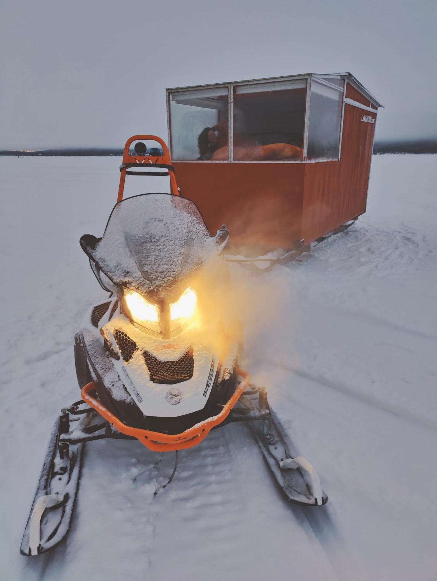 Lake Inari Mobile Cabins Exterior photo