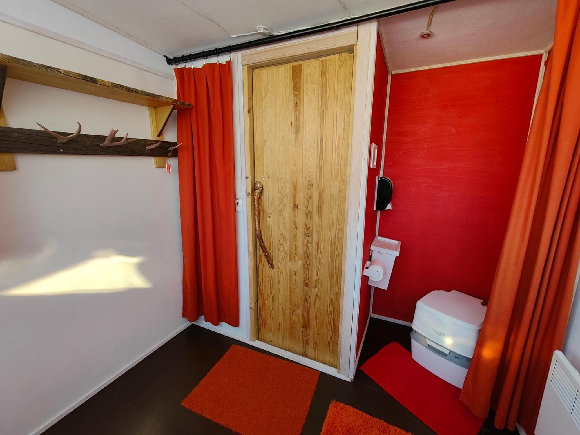 Lake Inari Mobile Cabins Exterior photo